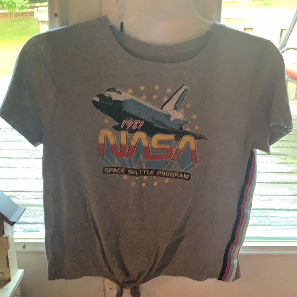 only worn 2-3 times